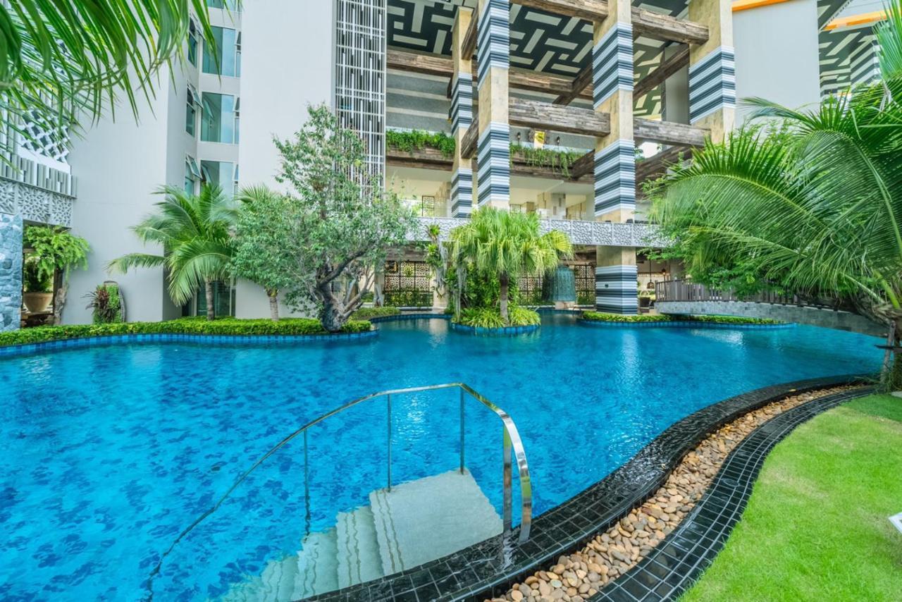 Appartamento Riviera Jomtien By Daisy Pattaya 2 Esterno foto
