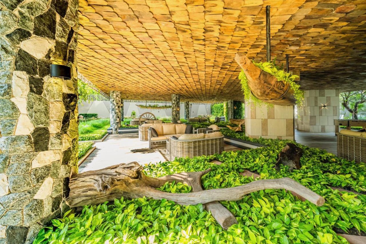 Appartamento Riviera Jomtien By Daisy Pattaya 2 Esterno foto