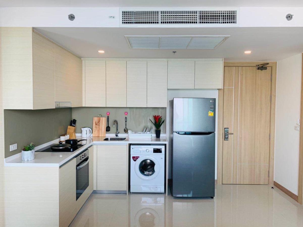 Appartamento Riviera Jomtien By Daisy Pattaya 2 Esterno foto