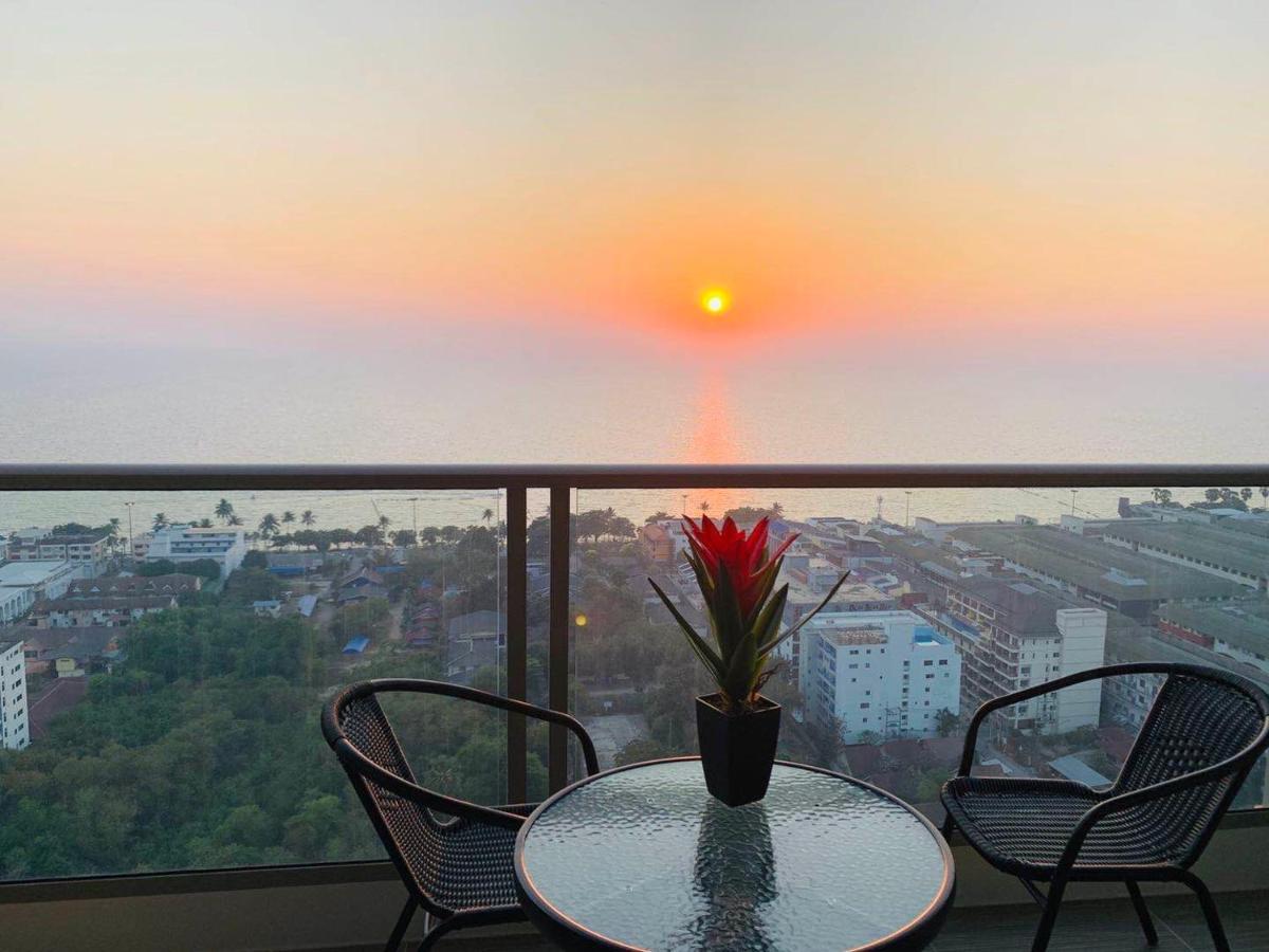 Appartamento Riviera Jomtien By Daisy Pattaya 2 Esterno foto