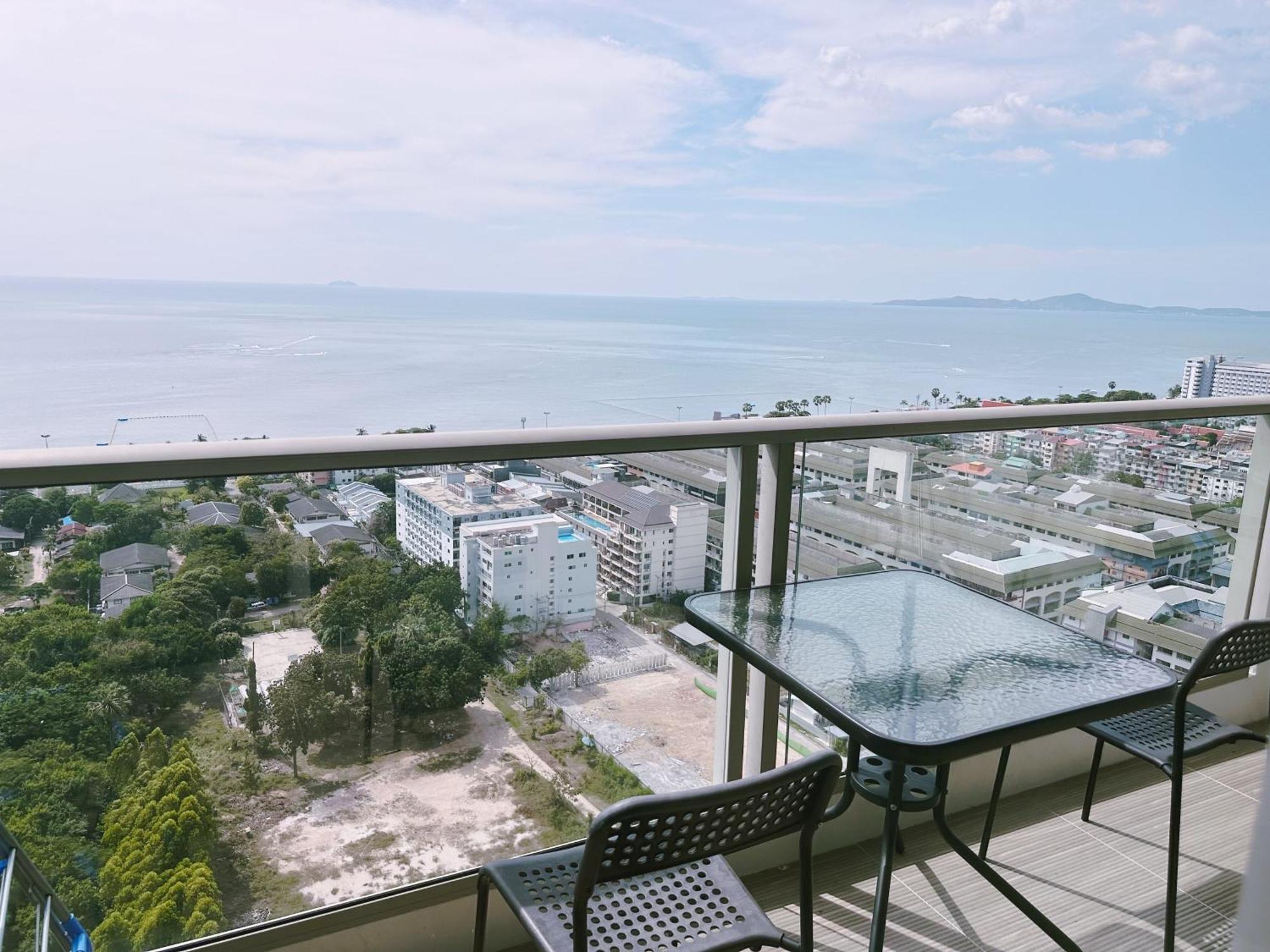 Appartamento Riviera Jomtien By Daisy Pattaya 2 Esterno foto