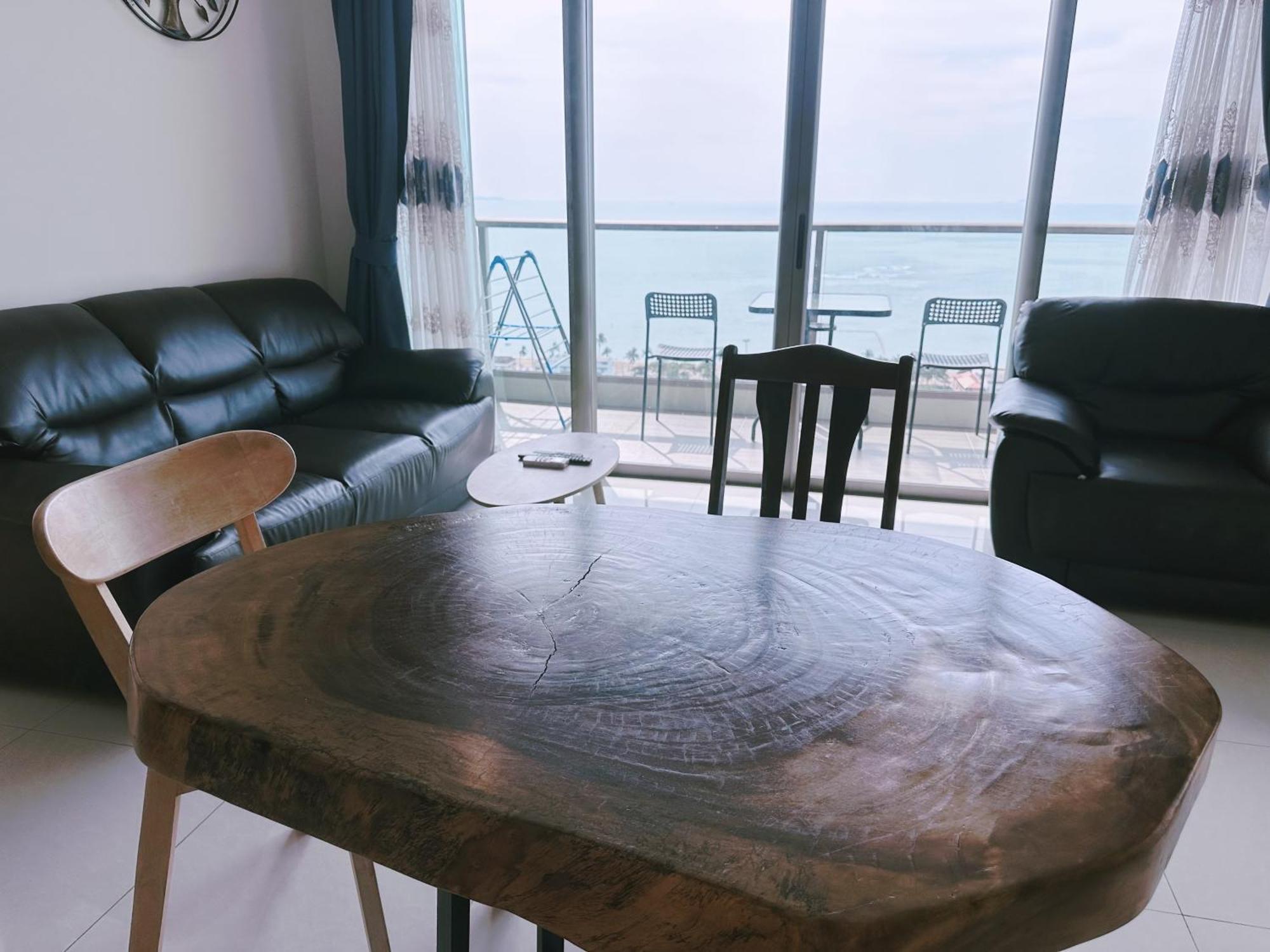 Appartamento Riviera Jomtien By Daisy Pattaya 2 Esterno foto