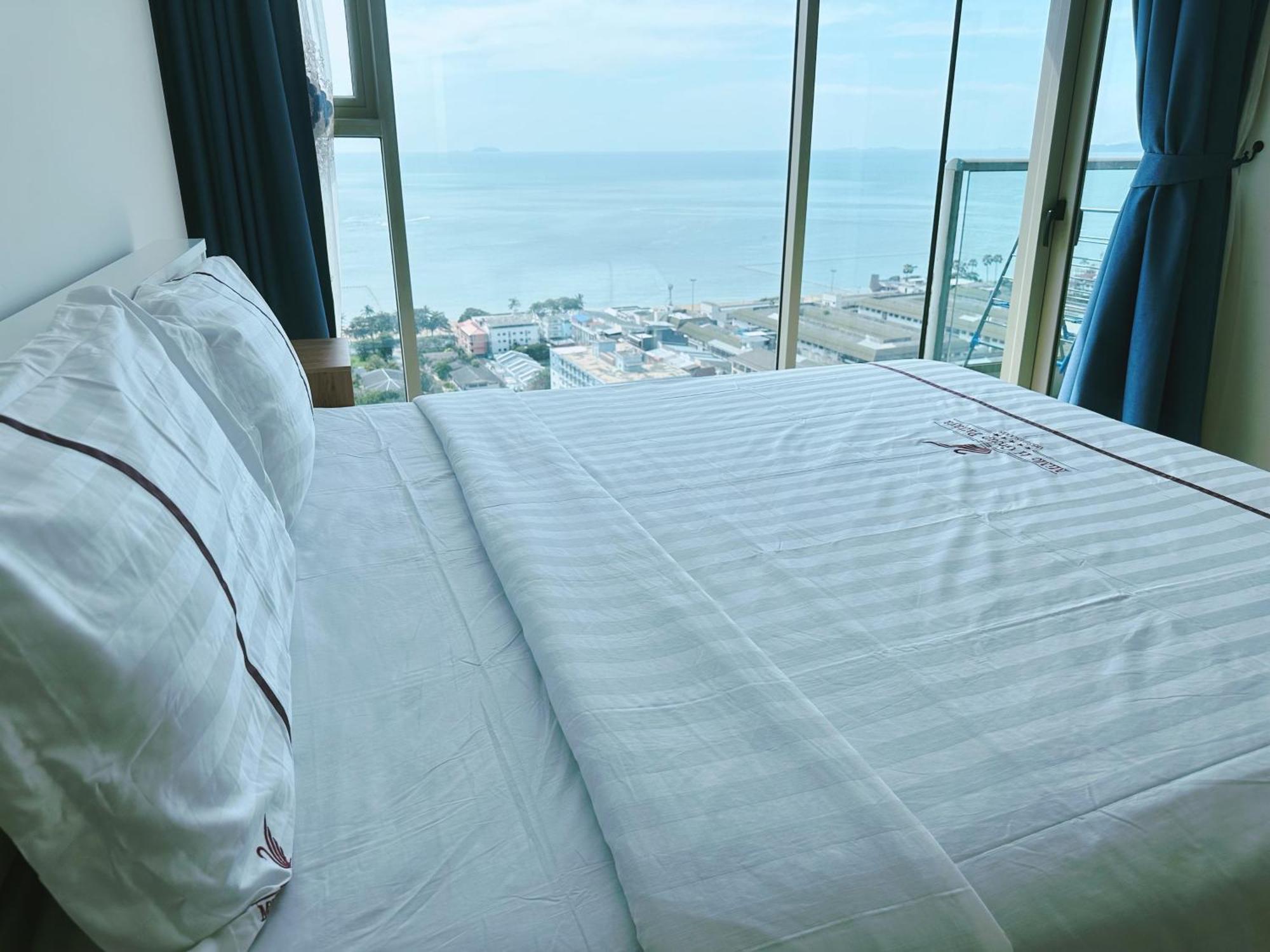 Appartamento Riviera Jomtien By Daisy Pattaya 2 Esterno foto
